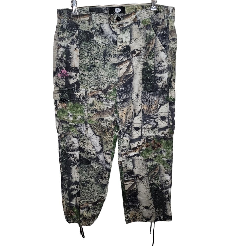 Mossy Oak Women's cargo camouflage hunting pants size XL